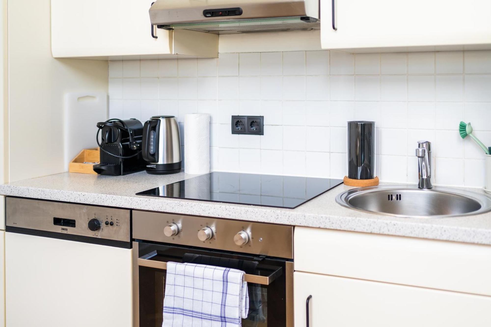 Myflat - Bright Apartment Near Central Station 维也纳 外观 照片