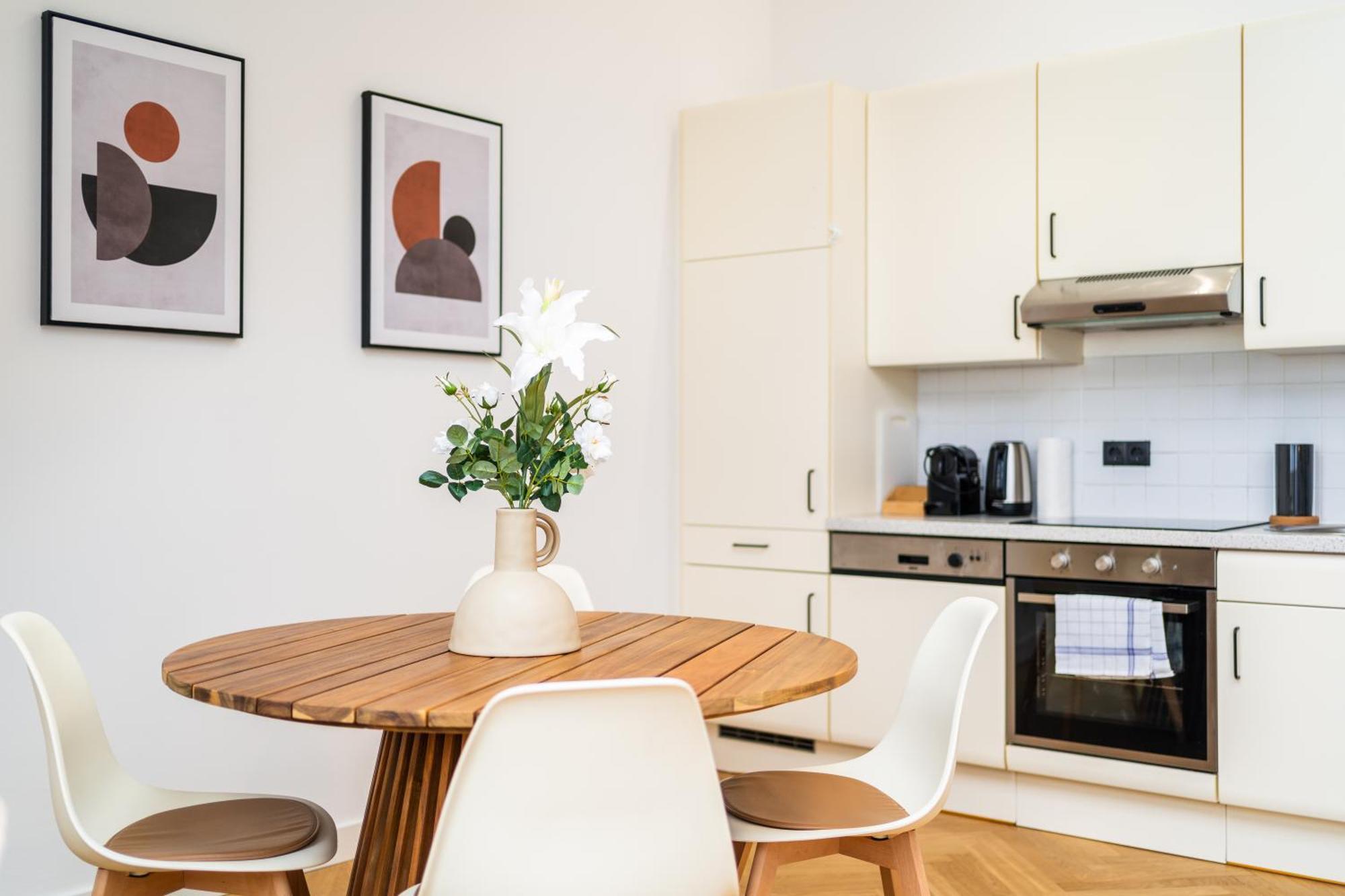 Myflat - Bright Apartment Near Central Station 维也纳 外观 照片
